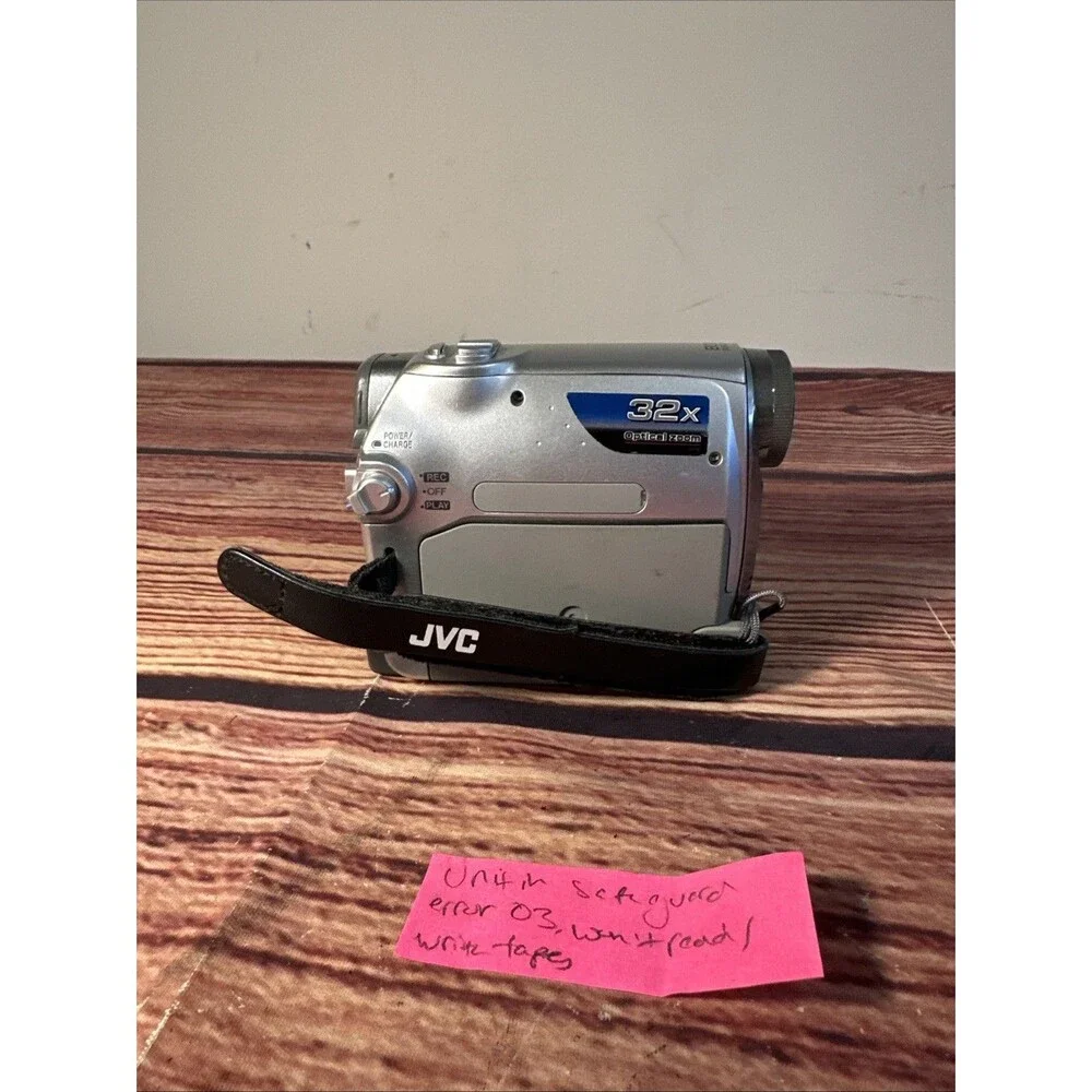 JVC DIGITAL VIDEO CAMERA GR-D350U - ERROR P/R